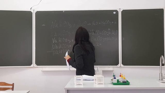 разбор 23 и 24 задания ОГЭ по химии. Рината смотреть онлайн