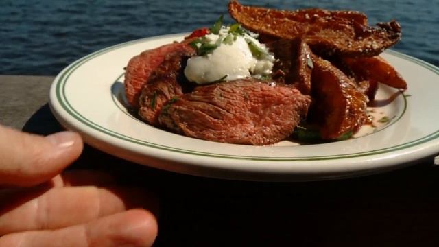 Lago - Meredith, NH (Phantom Gourmet) смотреть онлайн