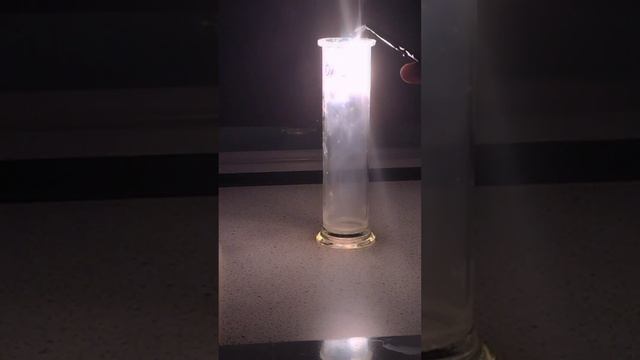 Burning Magnesium In Oxygen | Bright! смотреть онлайн