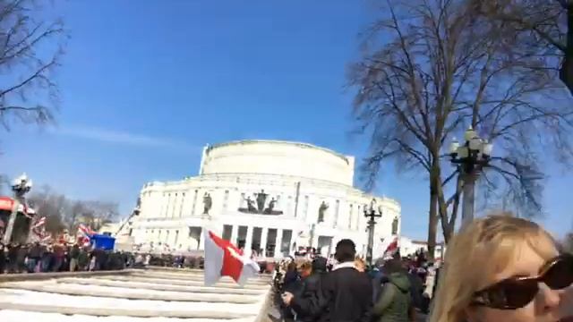 Дзень Волі 2018 у Мінску ля Опернага тэатра смотреть онлайн