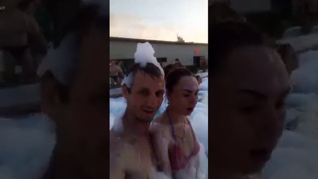 Ижевск пенная вечеринка смотреть онлайн