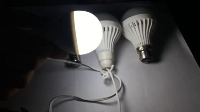 5 watt dc Bulb смотреть онлайн