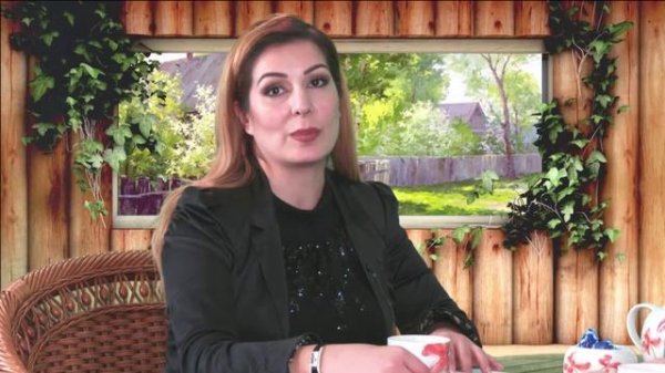 На лавочке - Председатель союза женщин РД, Мамутаева Интизар Асадулаевна