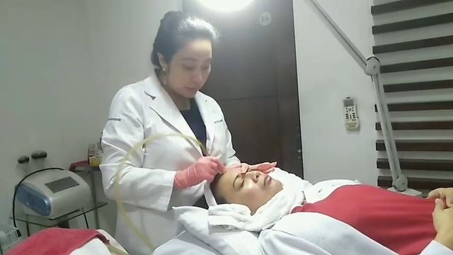 Glycolic Peel and Diamond Peel @Dr.Olive Skin Medica смотреть онлайн