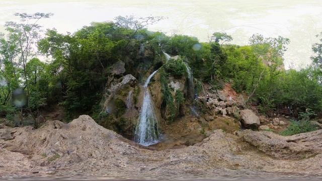 Крым, VR360. Водопад Су-Учхан. смотреть онлайн