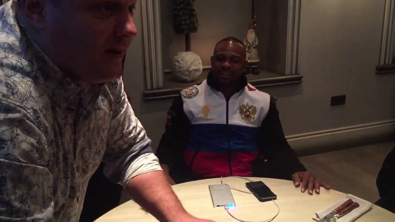 Сергей Листопад и Рой Джонс