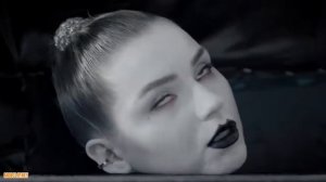 Я залеваю глаза керосином