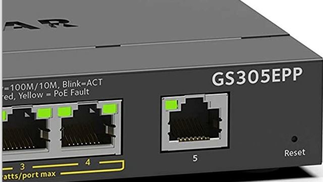 Netgear 5 Port Gigabit Ethernet Switch J10.28/6.42/3.35 Inches 3.06 Pounds смотреть онлайн