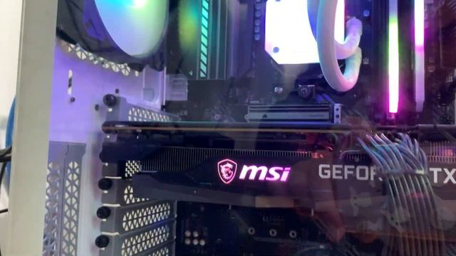 MI NUEVO PC & SETUP 2022 - [Así edito y grabo en 4K] смотреть онлайн