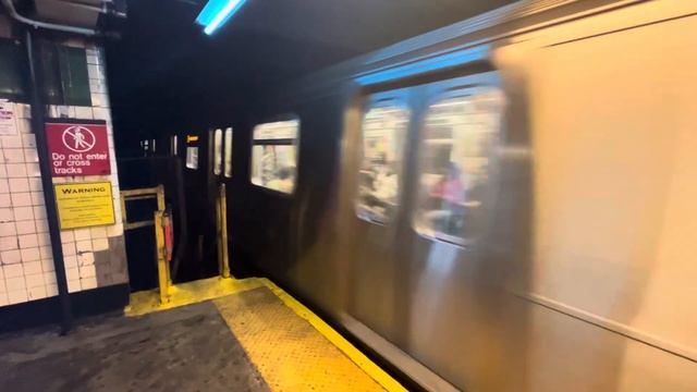 MTA R160B Siemens E Train to World Trade Center Departs West 4 Street. смотреть онлайн