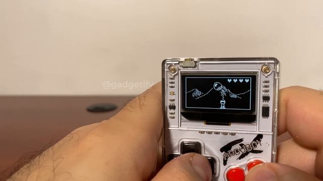 🎮 Arduboy FX vs. Arduboy: Open Source Card-Sized Games - Gadgetify смотреть онлайн