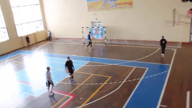 Три Ведмеді - SWS. 2 тайм 1 частина. смотреть онлайн