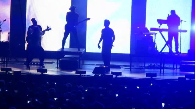 HD Adam Lambert - Lucy - HMH Amsterdam 2016 смотреть онлайн