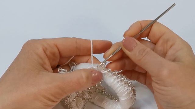 How to Crochet a Scrunchie with Flower. Hair Ties (Fast & Easy)/Crochet Flower Pattern смотреть онлайн