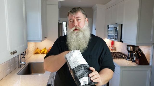 Taste Test - ENGLISH CRISPS 3 WAYS - Day 18,047 смотреть онлайн