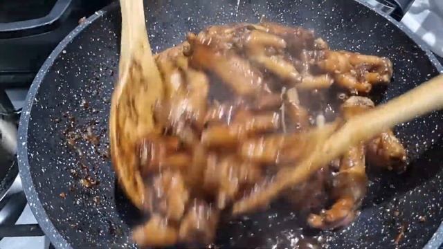 SIZZLING CHICKEN FEET ADOBO//PANDEMIC CIVIL WEDDING IN THE PHILIPPINES//LOLALISA VLOGS смотреть онлайн