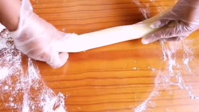 recette de PAINS TRÈS MOELLEUX AUX GRAINES DE SÉSAME ET FENOUIL смотреть онлайн