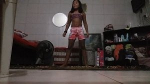 Minha prima  dançando mc gui