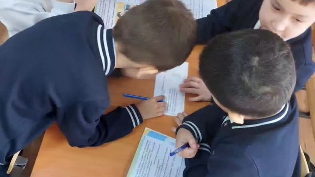 Даулетхан Шұғыла. Даму зияткерлік мектебі. смотреть онлайн