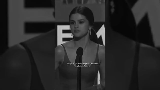 When Selena Gomez said all this things at AMA’s ... смотреть онлайн