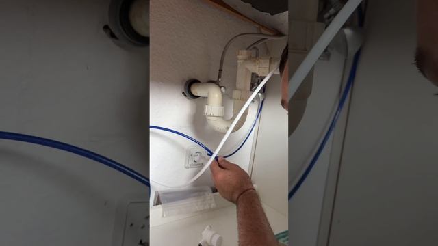 Установка аппарата для чистой воды ! Umkehr Osmose Anlage / kleinste wasserbar / Rabattcode 116947 смотреть онлайн