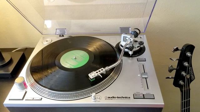 Enon Grass Geysers Carbon Clouds Vinyl Lp смотреть онлайн