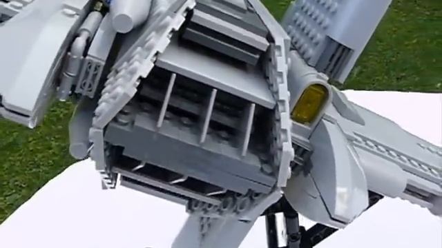Lego Star Wars UCS #10227 B-Wing смотреть онлайн
