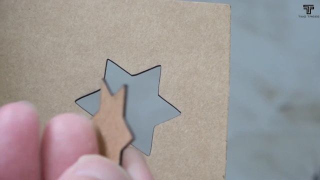 TWO TREES TT-5.5 (TOTEM) Laser Engraving machine effect video! смотреть онлайн