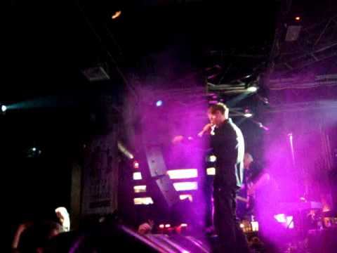 Diorama - The Girls (Live in Moscow) смотреть онлайн