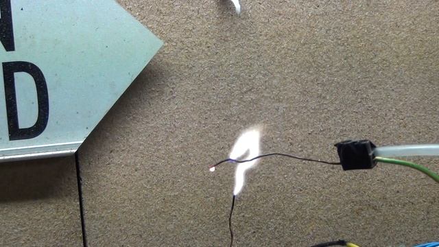 Cheap N Cheerful ZVS Driver on 45 Volts - Heat Pipe Cooled смотреть онлайн