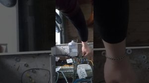 проверяем сопротивление изоляции мегаометром