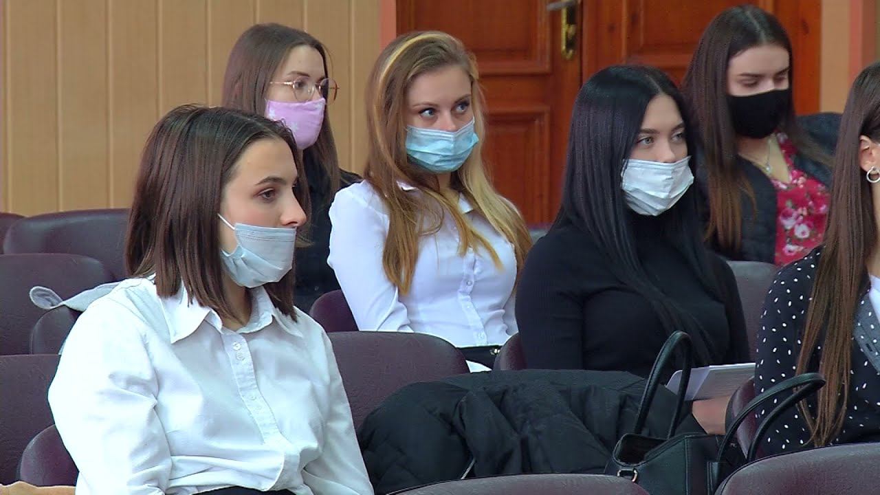 Диалог с молодыми педагогами администрации ЖД района г. Гомеля смотреть онлайн
