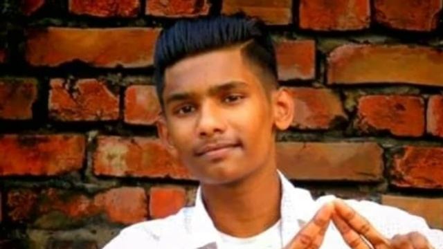 Keba Kare Rakhe mone dukhero dine hayre смотреть онлайн