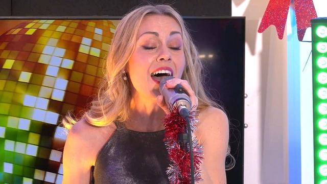 OLENA TOPOLYA – ФЕРОМОНИ | Новорічні та Різдвяні хіти 2024 | 🔴 LIVE смотреть онлайн