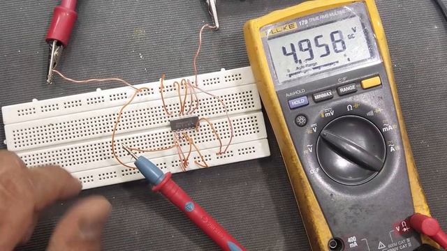 162 How To Test CD4082 CD4081 CD4073 AND Gate IC, Function Explained, Equivalent & Pinout Urdu Hind