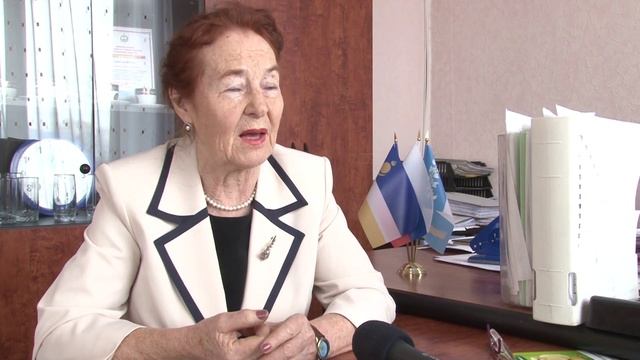 Нелли Коробенкова о семье и детстве Валерия Доржиева смотреть онлайн