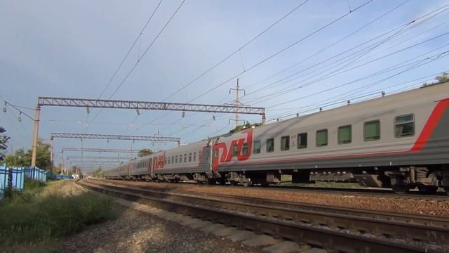 ЭП1М-563 с поездом №146 Москва — Назрань смотреть онлайн