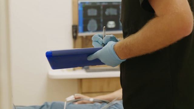 ZERO REGRETS! Permanent implant smile with 3 on 6™ treatment concept смотреть онлайн