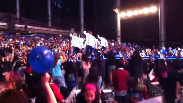 Music Bank Chile!!! MBLAQ MONA LISA!!! смотреть онлайн