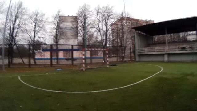 ⚽Футбольный CHALLENGE на точность, на жоп*))⚽ смотреть онлайн