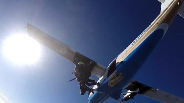 Tandem Skydiving! Shane from Bangor, ME at Skydive Georgia смотреть онлайн