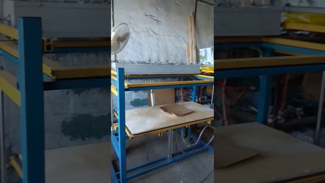 Вакуумно формовочный робот. смотреть онлайн