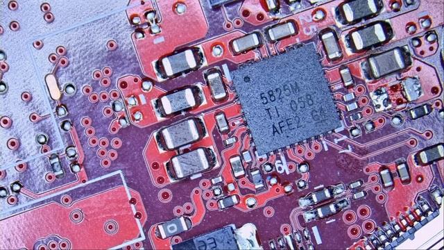 ASUS ROG Zephyrus GU502 Laptop Repair - Does not power on. смотреть онлайн