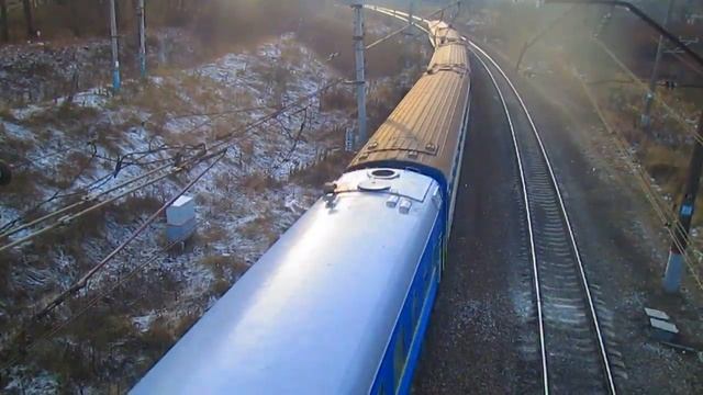 Электровоз ЧС7-023 с поездом№24Ш Одесса-Москва, перегон Латышская-Нара 29.11.2014 смотреть онлайн