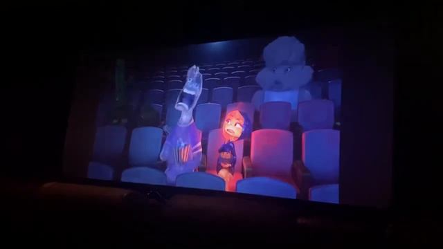 Elemental: 3D Glasses Policy (2023) смотреть онлайн