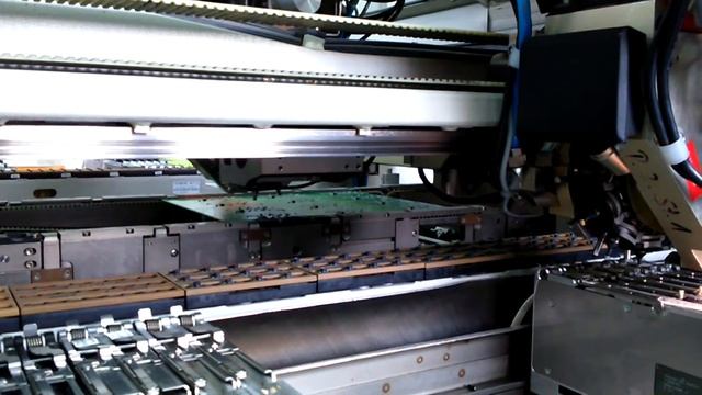 Montaż SMD Siemens Siplace SMD Assembly line смотреть онлайн