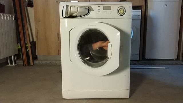 Experiment - Scary Mysteries- in a Washing Machine смотреть онлайн