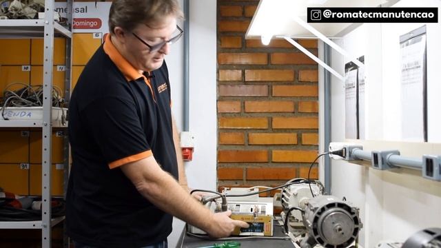 Configurando o acionamento do calcador no HVP-58 Magnético ou Pneumático смотреть онлайн