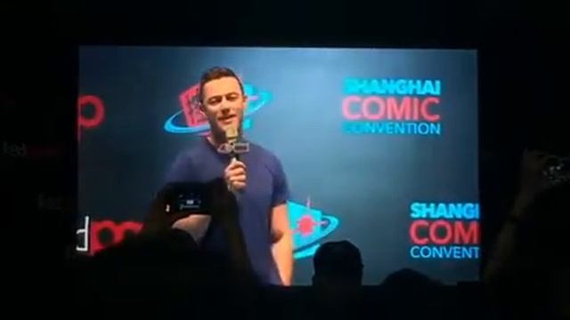 Luke Evans SHCC 01 смотреть онлайн