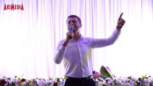 Рамазан Магомедов на концерте в Буйнакске 2020